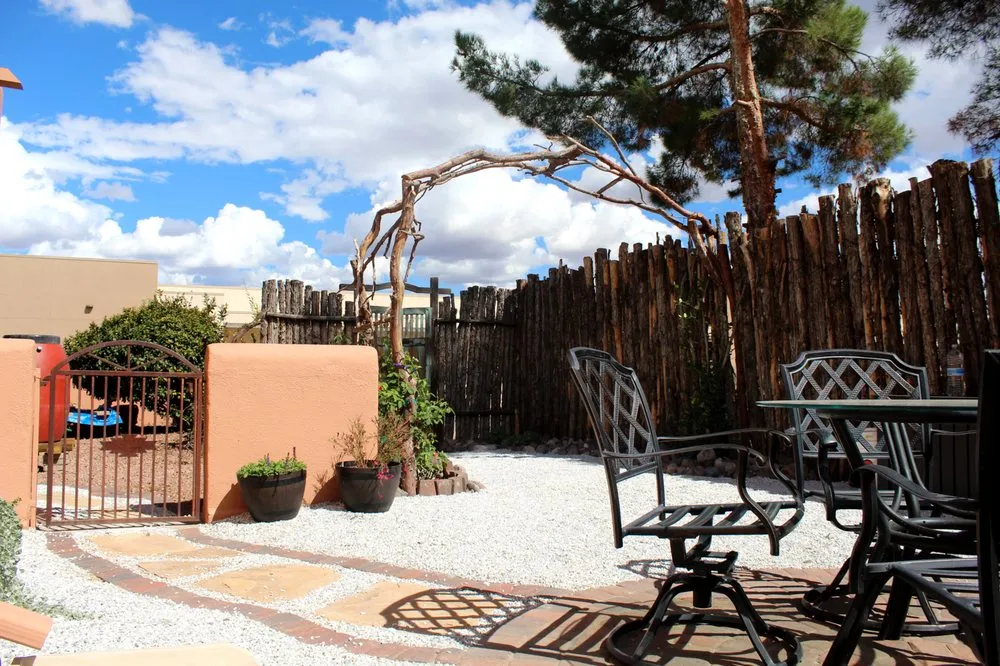 Reliable yard cleanup service in Las Cruces, NM - Desert Siren Landscape Design