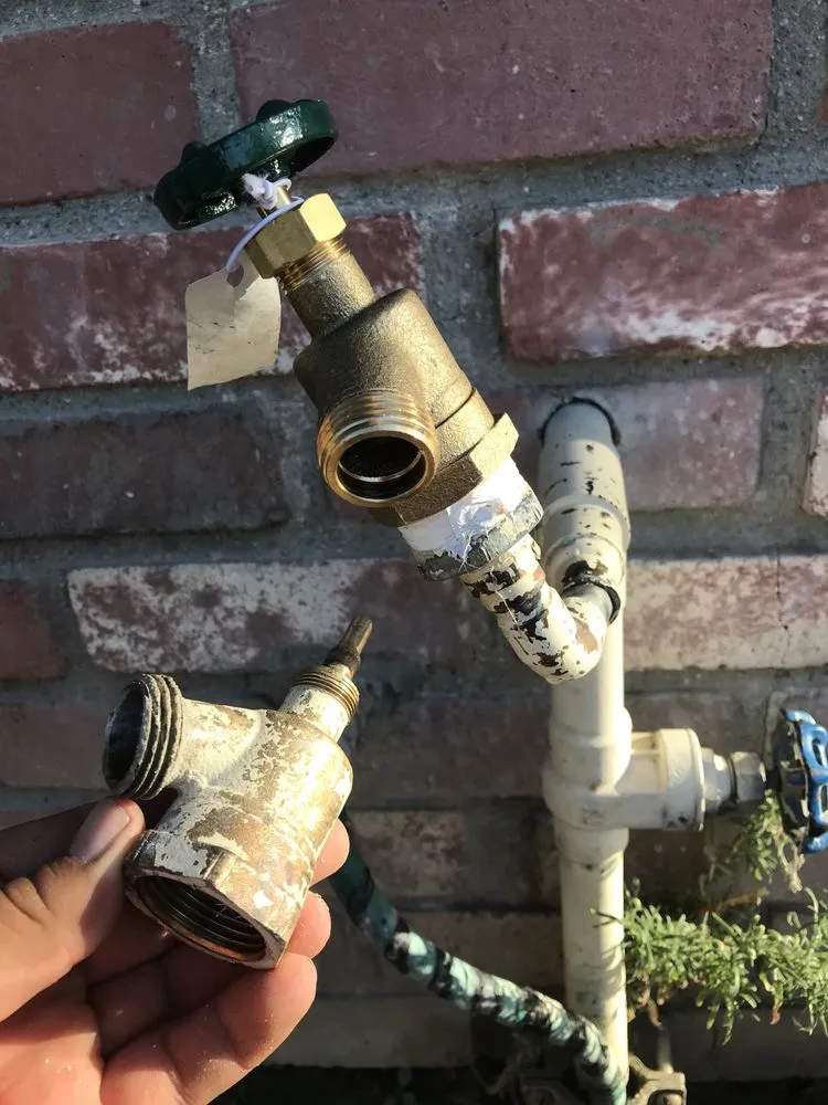 Local residential landscaping in Thousand Palms, CA by Desert Springs Landscape Gardening & Design