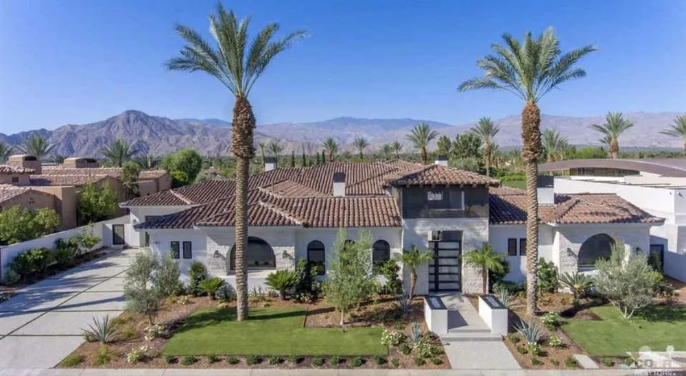 Reliable yard cleanup service for year-round maintenance across Coachella, CA - Desert Terrain Landscape