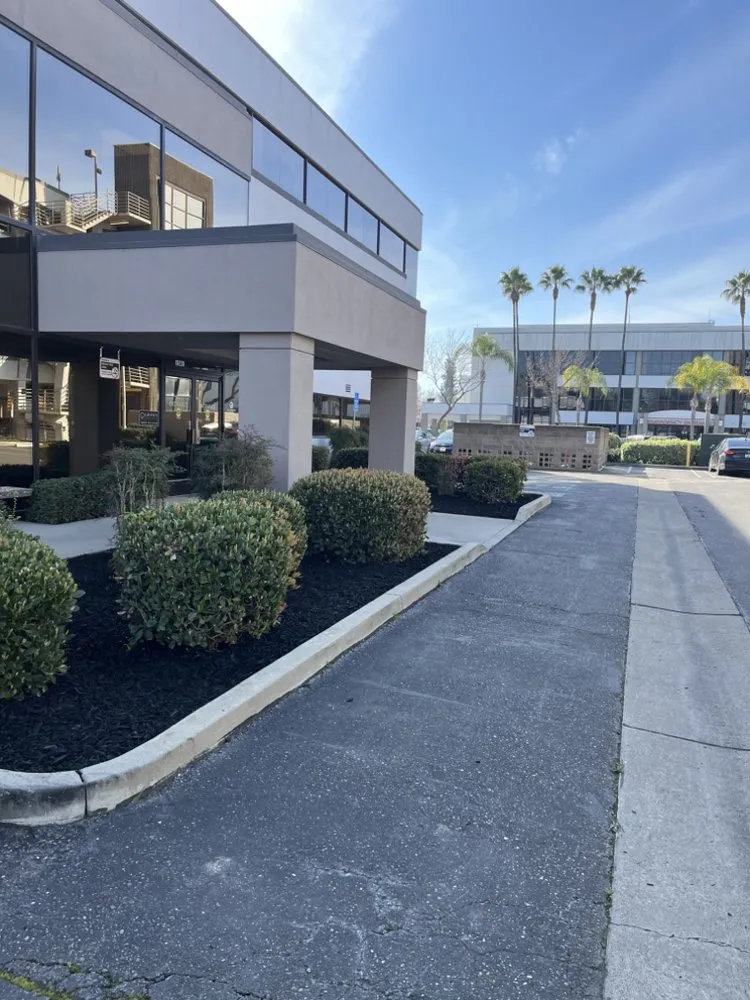 Top-rated lawn mowing service near you across Lodi, CA - DeShields Landscape Management