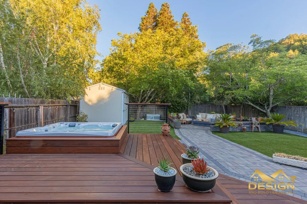 Top-rated lawn mowing service experts serving Menlo Park, CA - Design & Build Landscapes