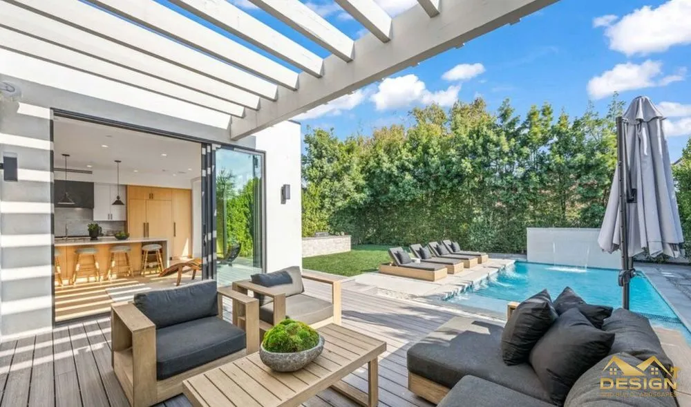 Top-rated yard cleanup service near you in Menlo Park, CA by Design & Build Landscapes