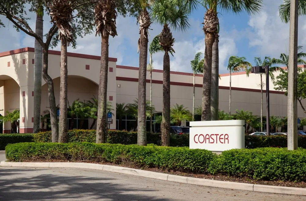 Trusted lawn care service for beautiful yards in Davie, FL by Design & Cut Landscape Services