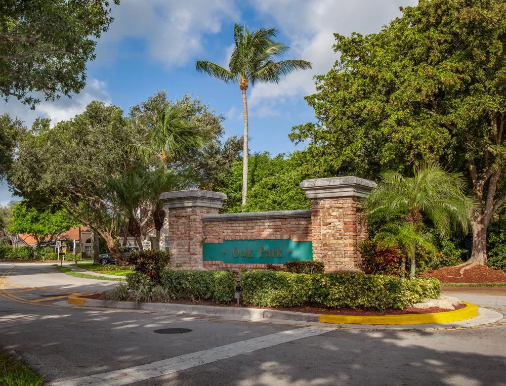 Reliable landscape installation in Davie, FL - Design & Cut Landscape Services