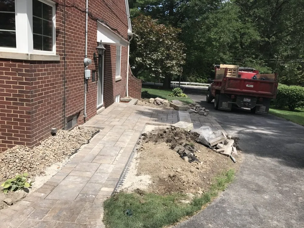 Reliable garden landscaping experts serving Euclid, OH - Design 2