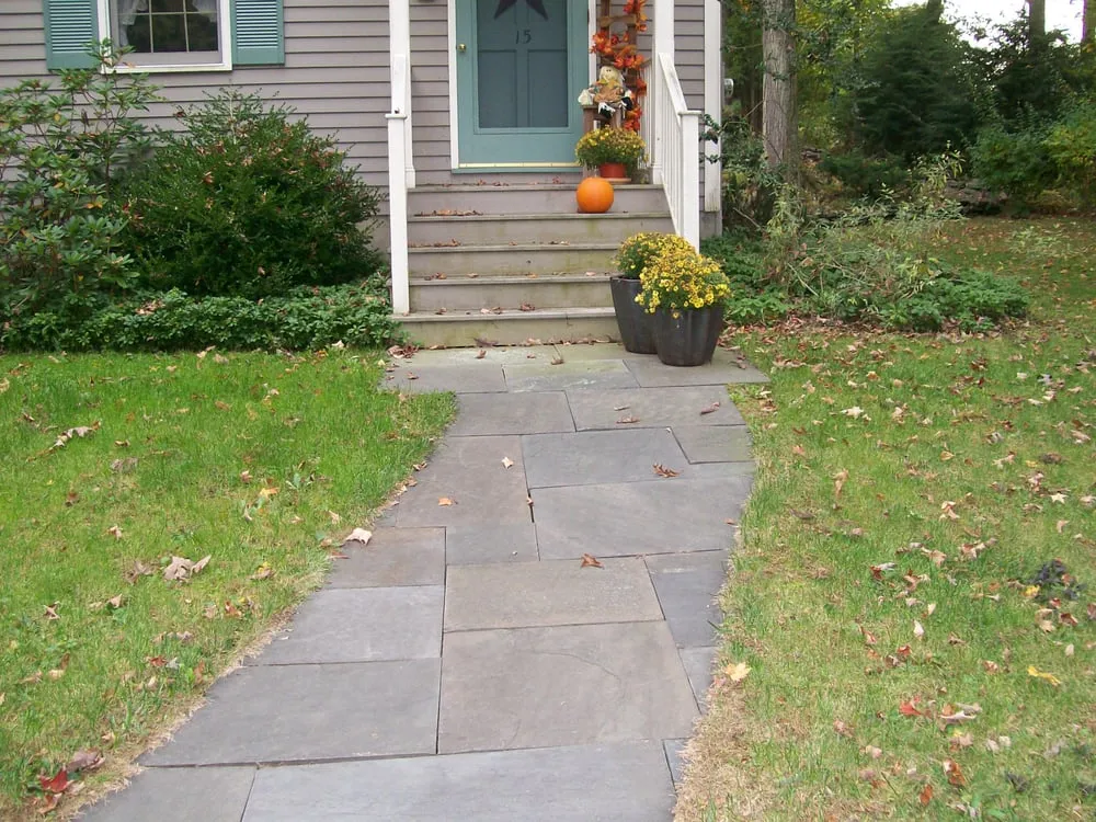 Affordable outdoor landscaping for homes across Mauldin, SC - Design by Lee Landscaping