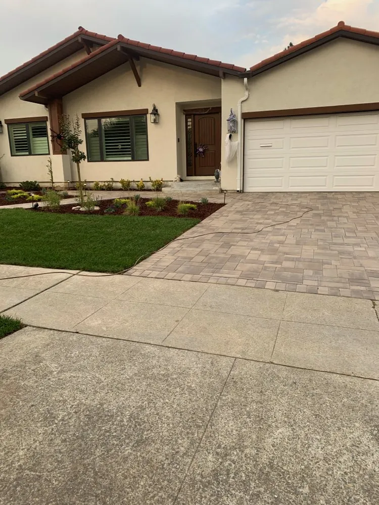 Custom garden landscaping experts serving Brentwood, CA - Design Landscaping