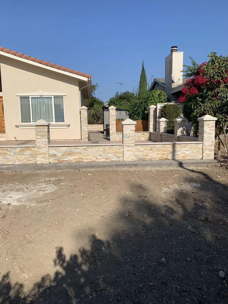 Reliable yard cleanup service with custom design in Brentwood, CA by Design Landscaping