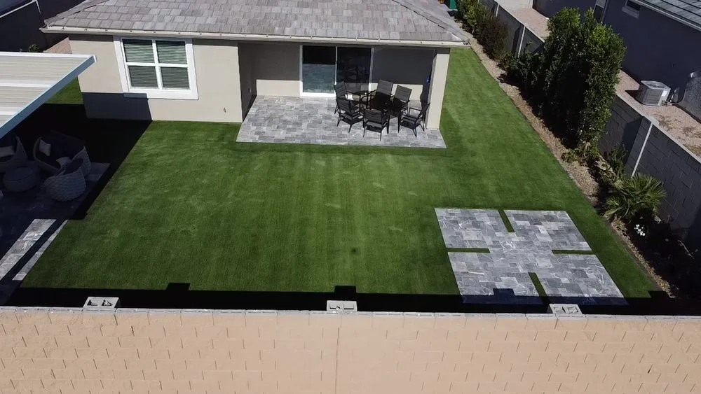 Affordable yard maintenance in Glendale, AZ - Design Synthetic Greens
