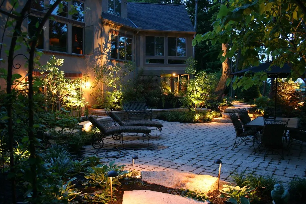 Top-rated yard cleanup service near you across Portsmouth, OH - Design4