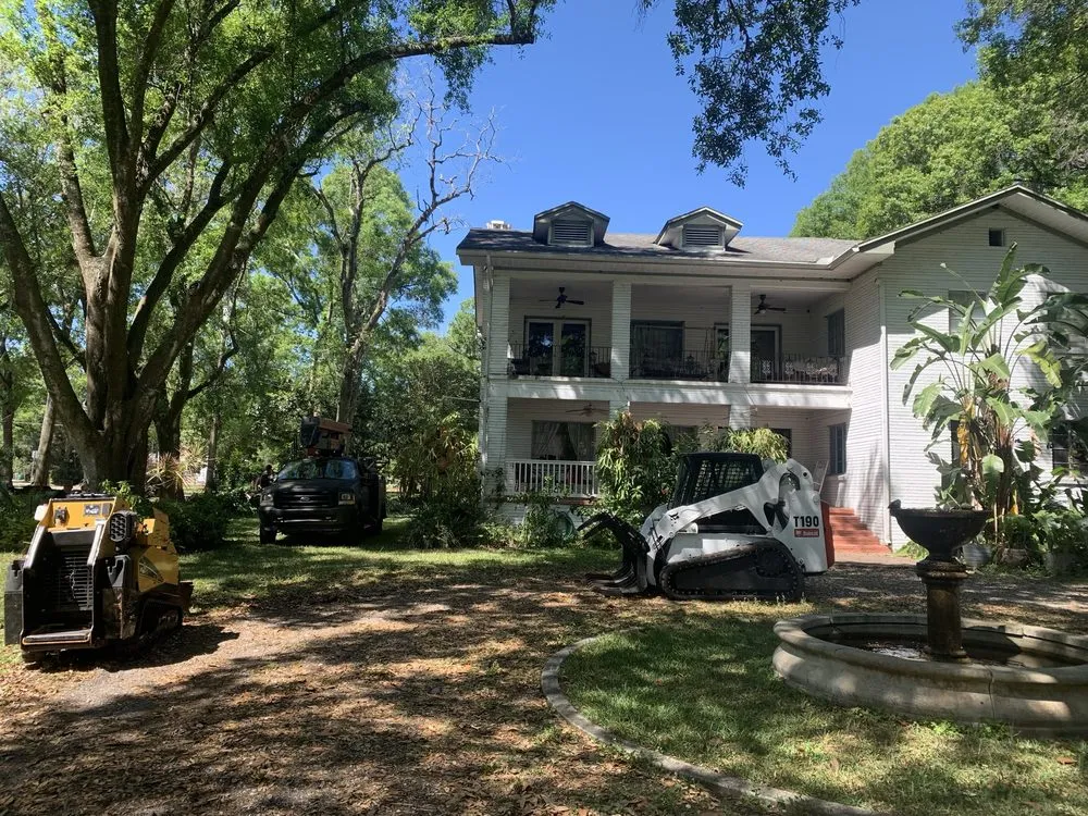 Expert residential landscaping with custom design in Saint Petersburg, FL by Designer Cut Lawn & Tree Service
