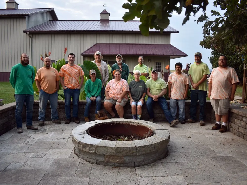 Custom landscape installation experts serving Farmersville, IL - Designer Landscapes