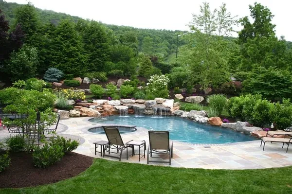 Designer Landscaping Logo