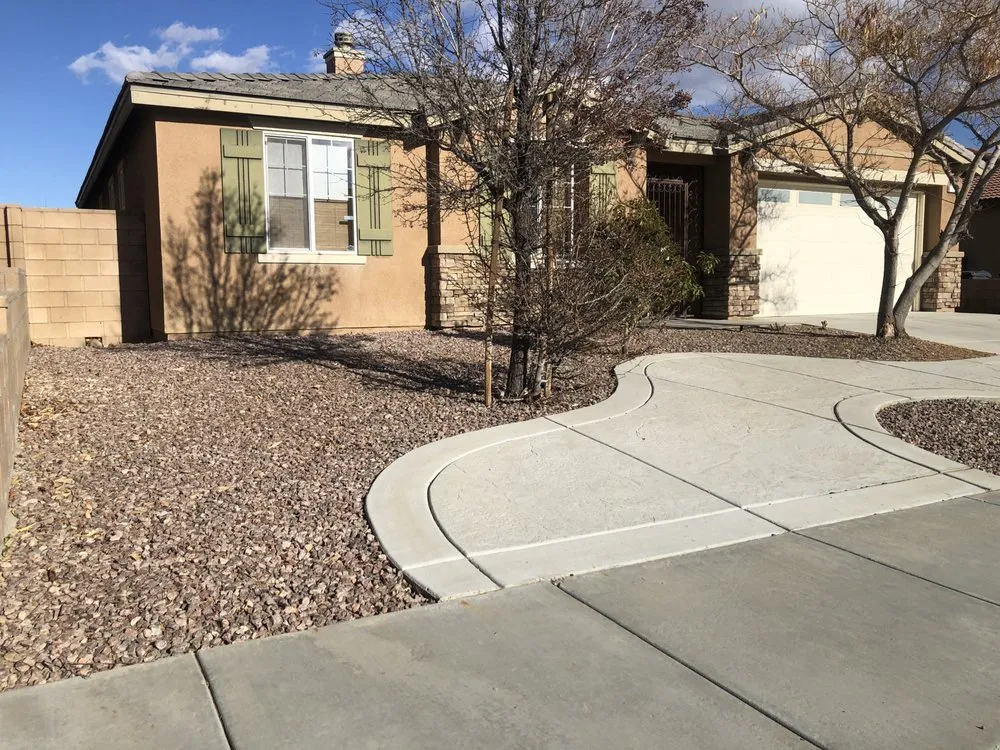 Local lawn care service in Quartz Hill, CA by Designer's Touch Landscape