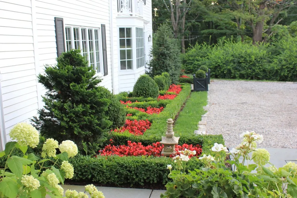 Reliable landscaping services experts serving New Milford, CT - Designing Eden
