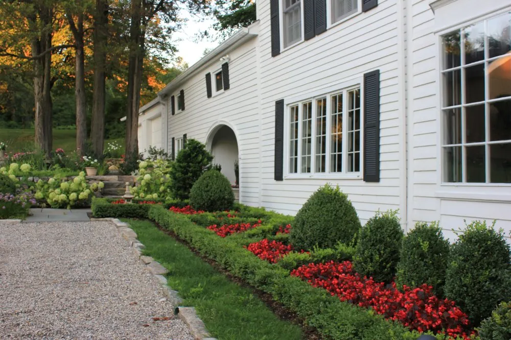 Local yard maintenance in New Milford, CT - Designing Eden