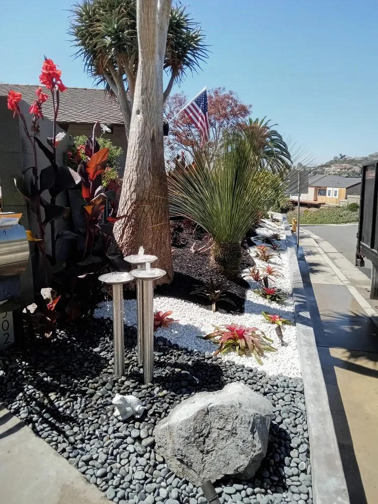 Custom landscape design in Lake Forest, CA - Designs And Color Painting And Landscape Services
