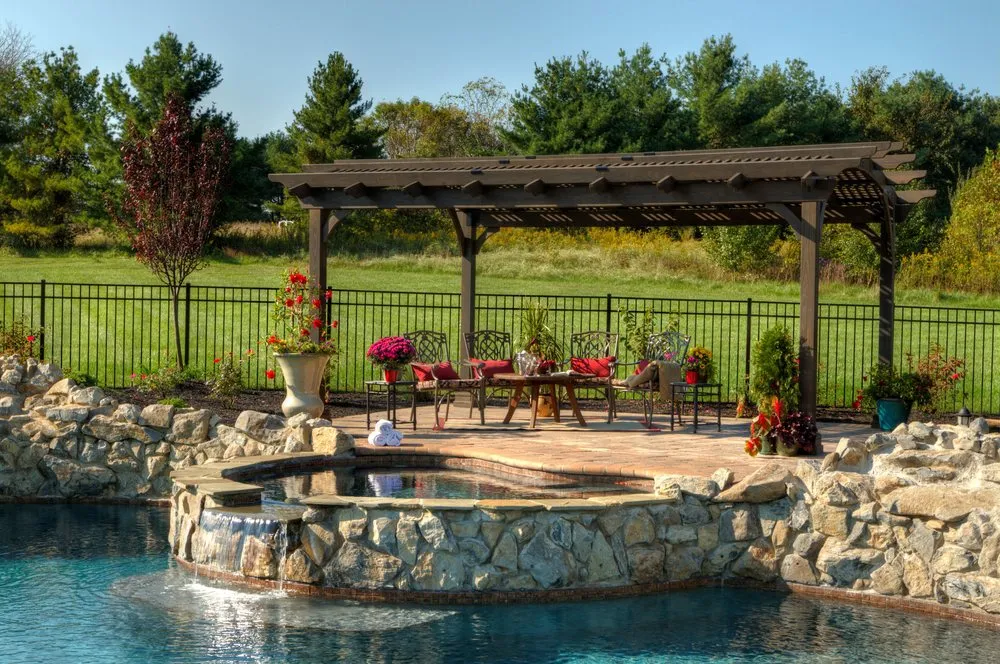 Professional outdoor landscaping experts serving East Patchogue, NY - Designscapes of Long Island