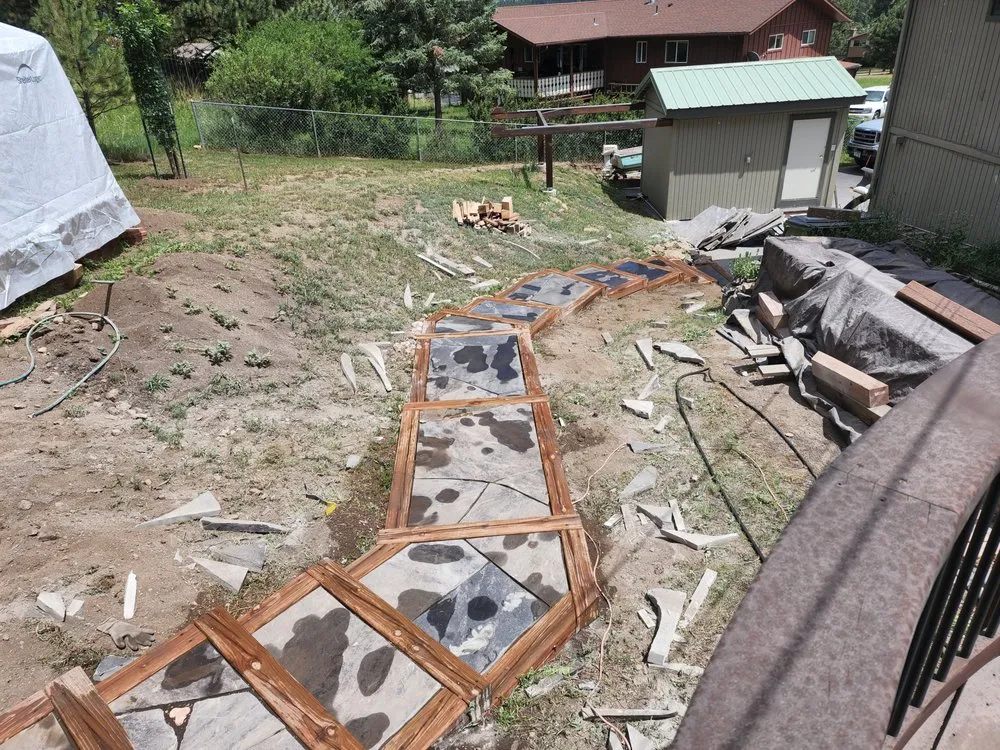 Reliable yard maintenance in Cherry Hills Village, CO by DesJardine Landscape