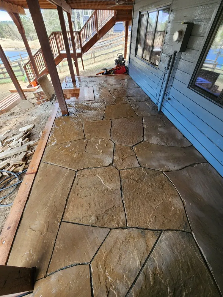 Professional yard cleanup service experts serving Cherry Hills Village, CO - DesJardine Landscape