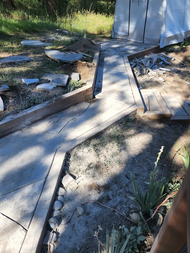 Custom landscape installation in Cherry Hills Village, CO - DesJardine Landscape