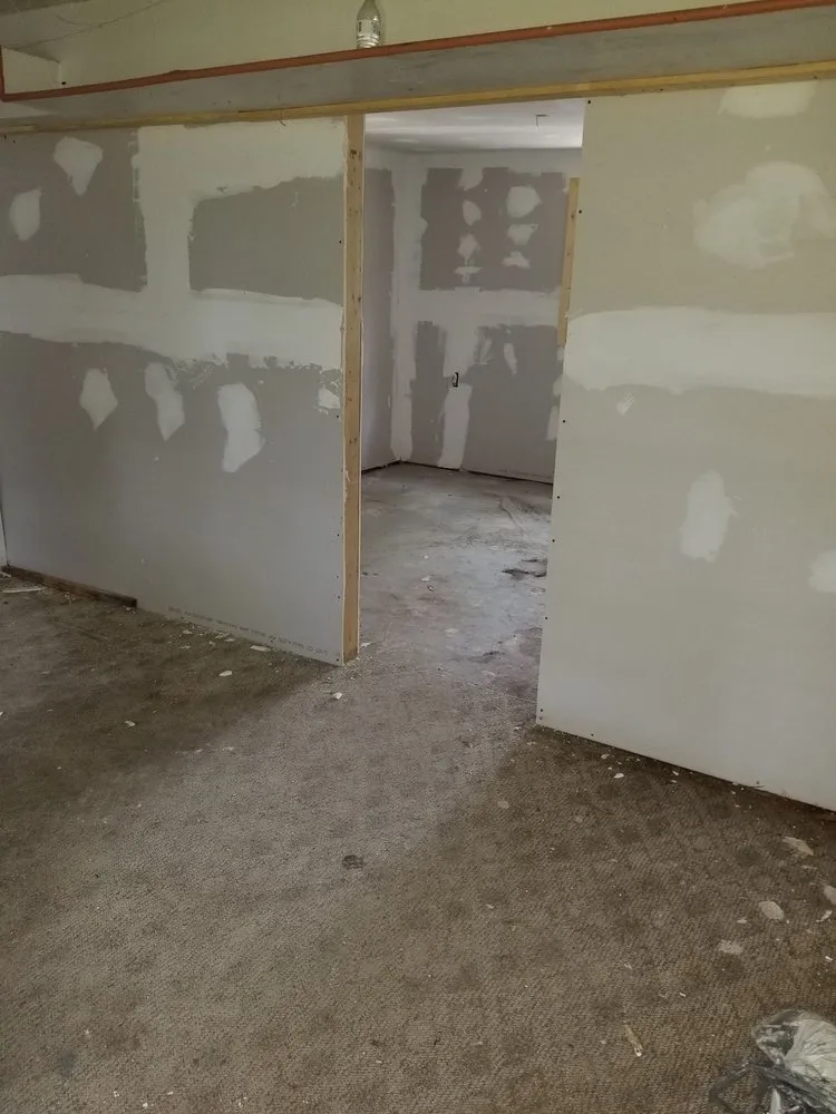 Custom landscape installation experts serving Deltona, FL - Deslee Home Service