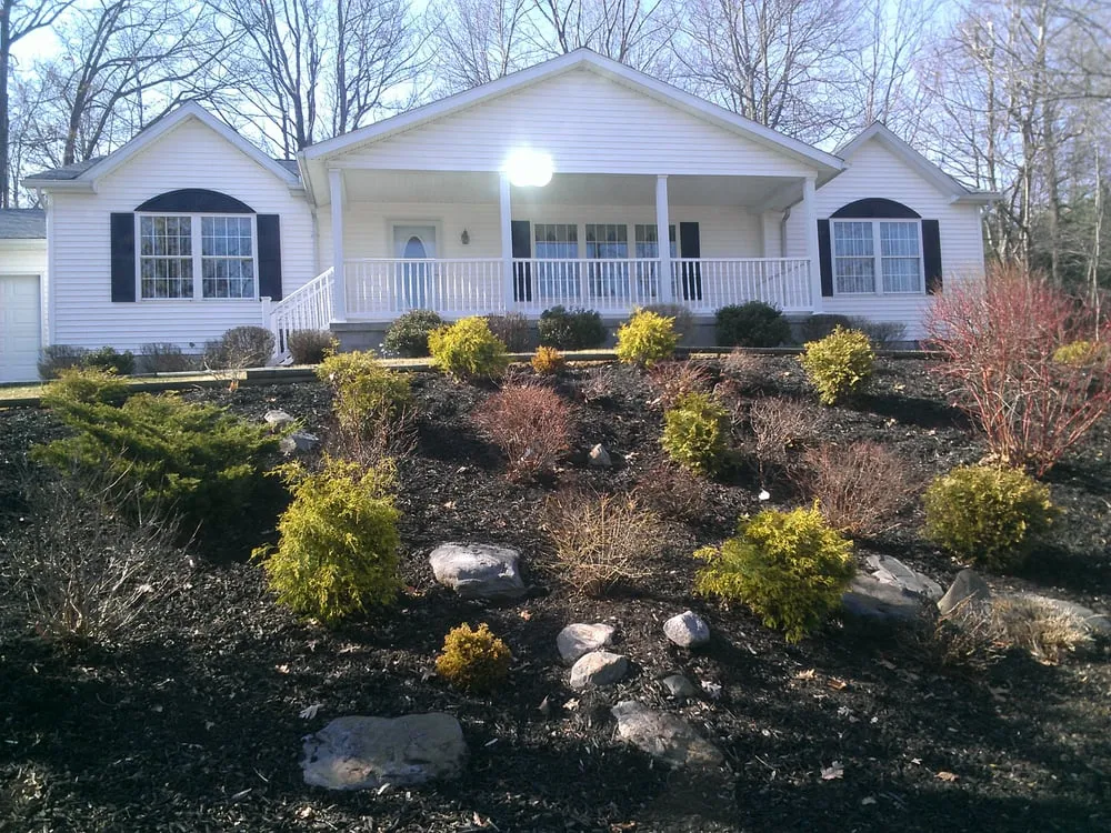 Affordable landscape installation experts serving Scranton, PA - Desperate Landscapes and Lawn Care