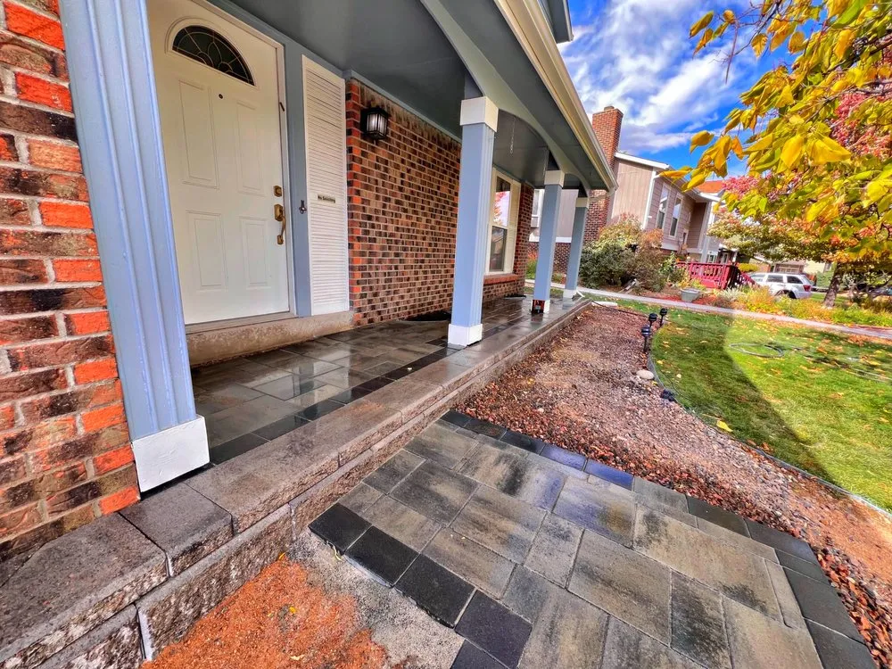 Custom yard cleanup service in Aurora, CO - Detailcrews