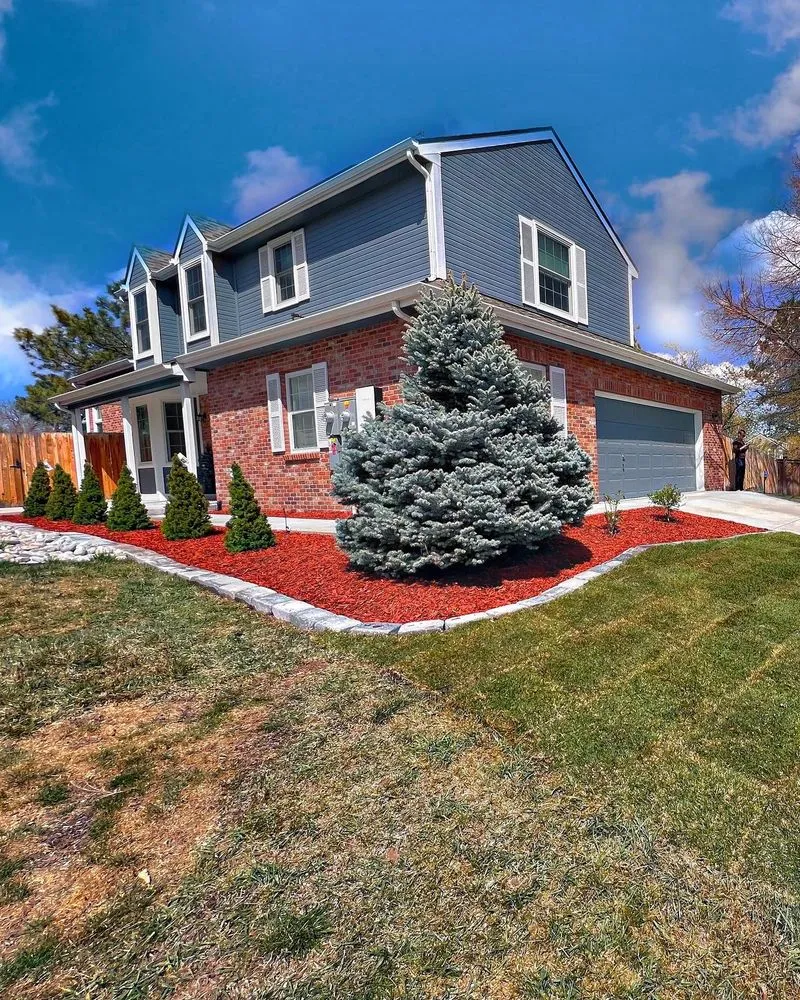 Professional outdoor landscaping in Aurora, CO - Detailcrews