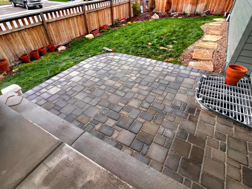 Local yard maintenance in Aurora, CO - Detailcrews