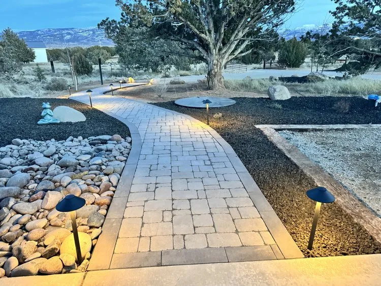 Custom garden landscaping in Enoch, UT by Detailed Landscaping