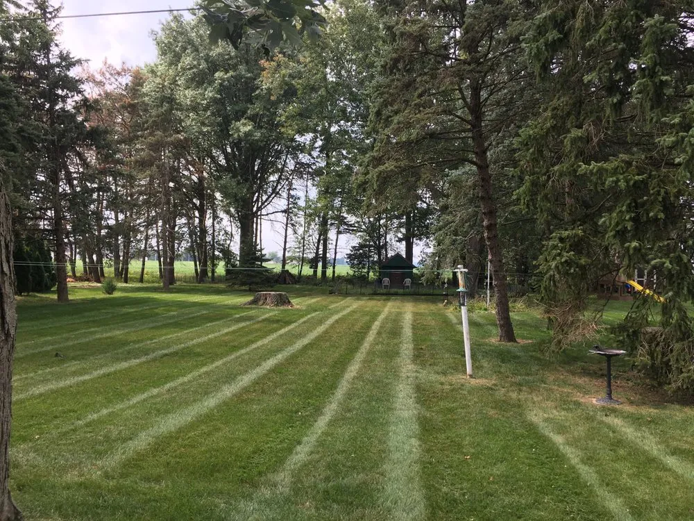 Top-rated garden landscaping in findlay, OH - Detailed Lawns & Landscaping
