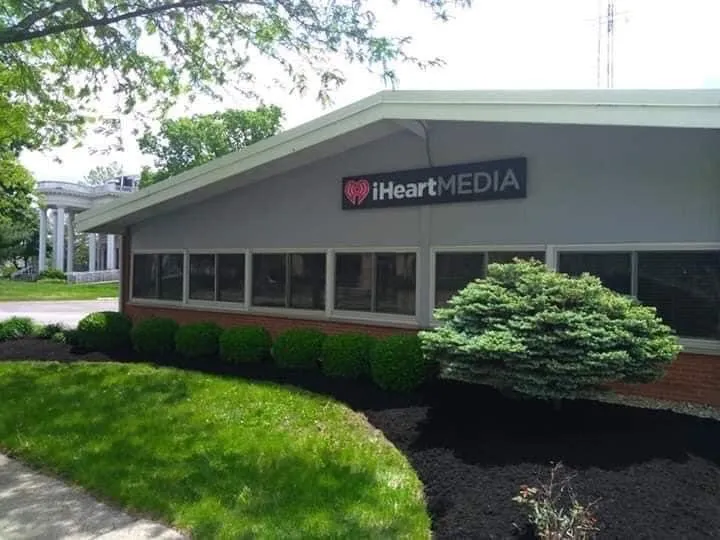 Local lawn mowing service in findlay, OH - Detailed Lawns & Landscaping