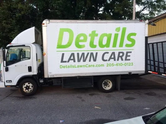 Details Lawn Care Logo