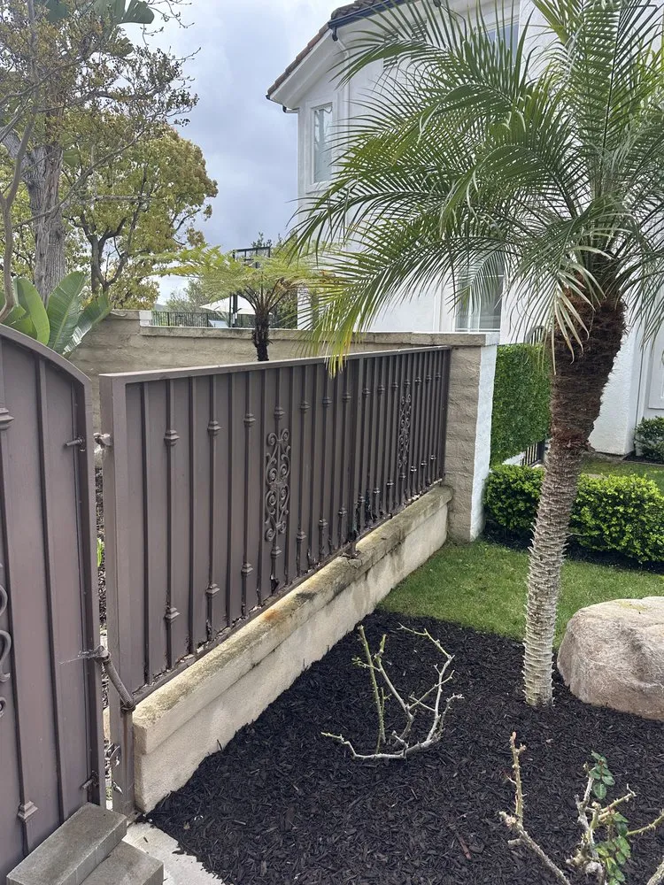 Local yard cleanup service in Orange, CA - Deterra Landscape