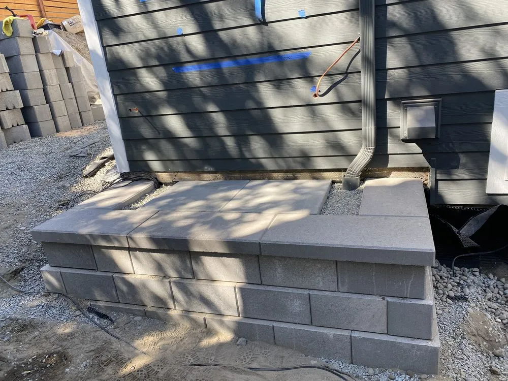 Professional lawn care service experts serving Marysville, WA - Detorres Landscsping