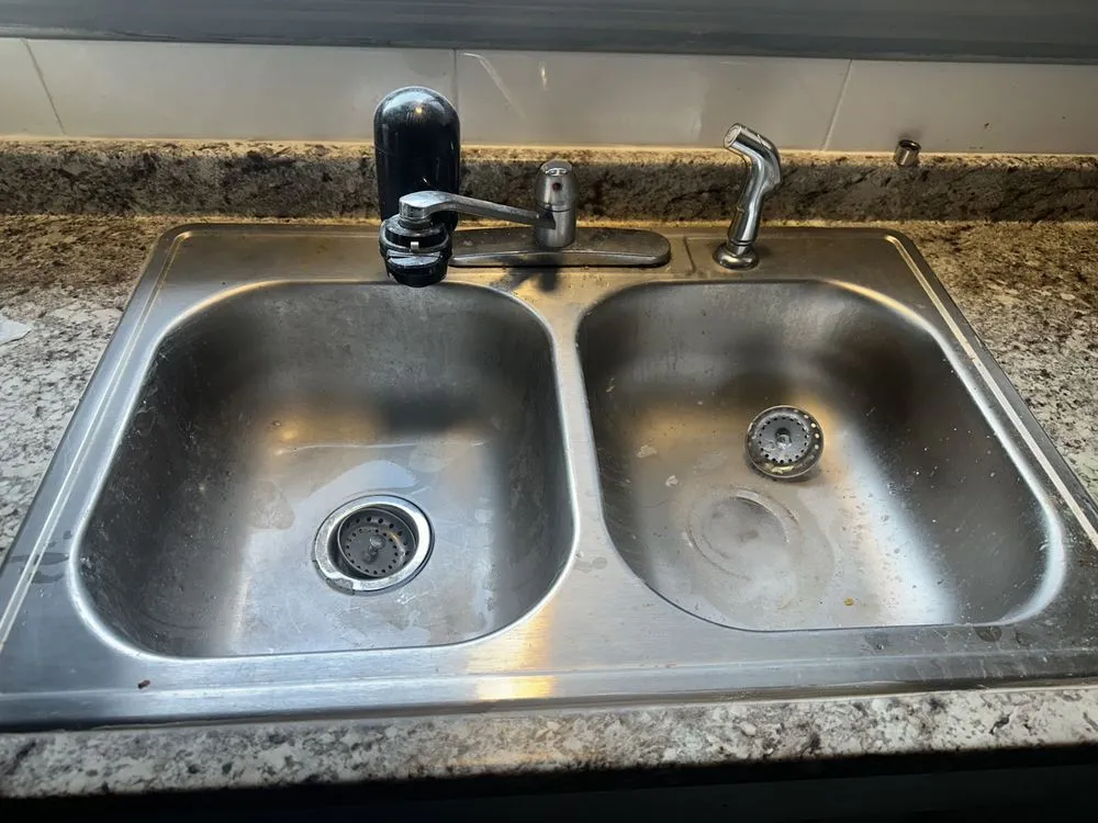 Local yard cleanup service for beautiful yards in Detroit, MI by Detroit Management and Consulting