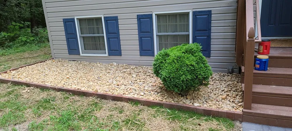 Affordable outdoor landscaping in Spotsylvania, VA - Deuces Garden and Patio Creations