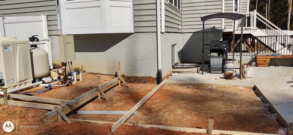 Reliable residential landscaping experts serving Spotsylvania, VA - Deuces Garden and Patio Creations