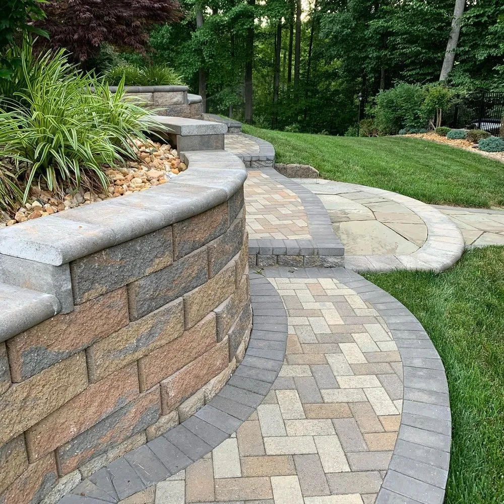 Affordable yard cleanup service experts serving Spotsylvania, VA - Deuces Garden and Patio Creations