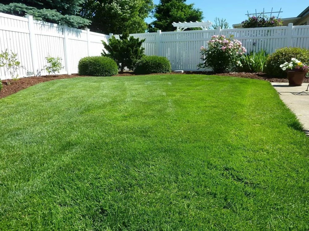 Trusted residential landscaping in Lakeland, FL by Dev And Drew’s Lawncare