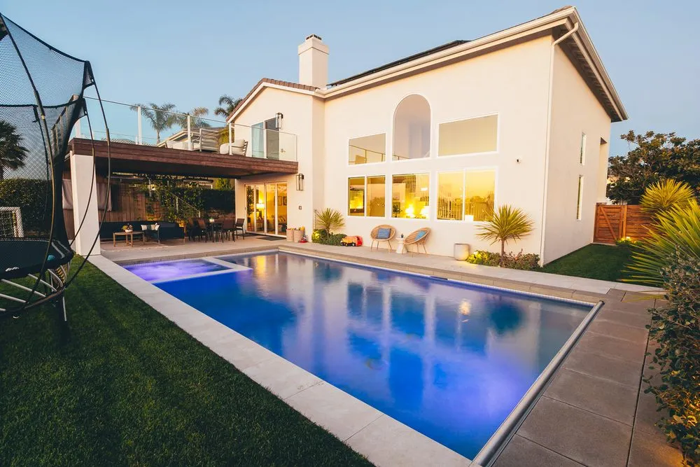 Affordable yard cleanup service experts serving Escondido, CA - Develoscapes Landscape