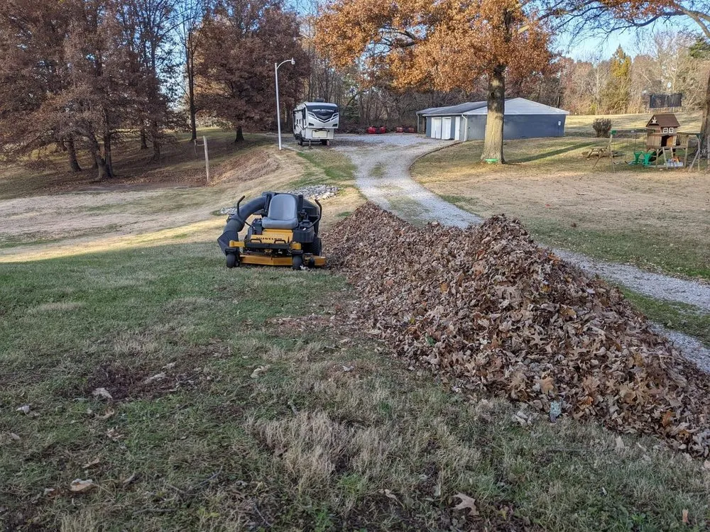 Affordable yard maintenance in Evansville, IN - Devers Tree Care