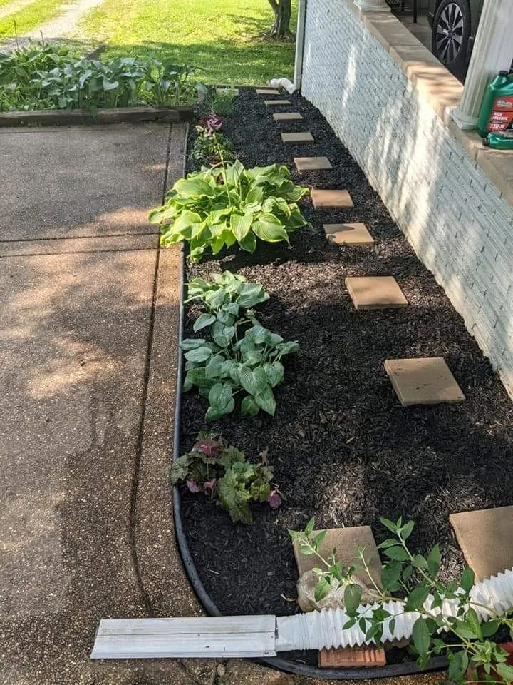 Expert outdoor landscaping in Evansville, IN by Devers Tree Care