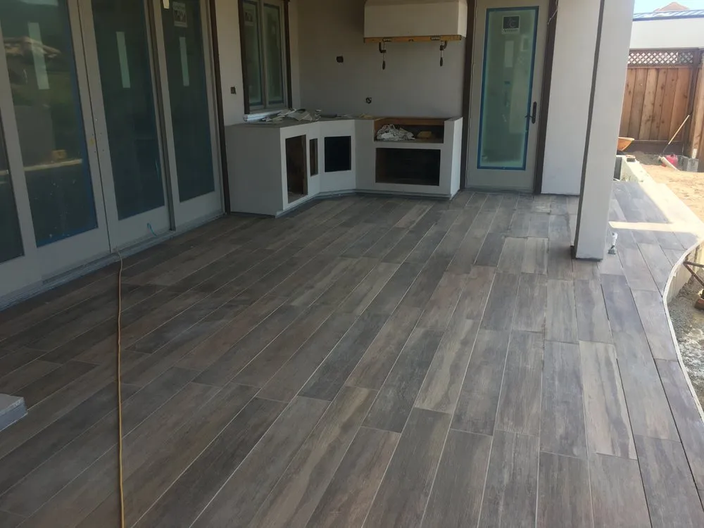 Affordable lawn care service experts serving Roseville, CA - Devil Mountain