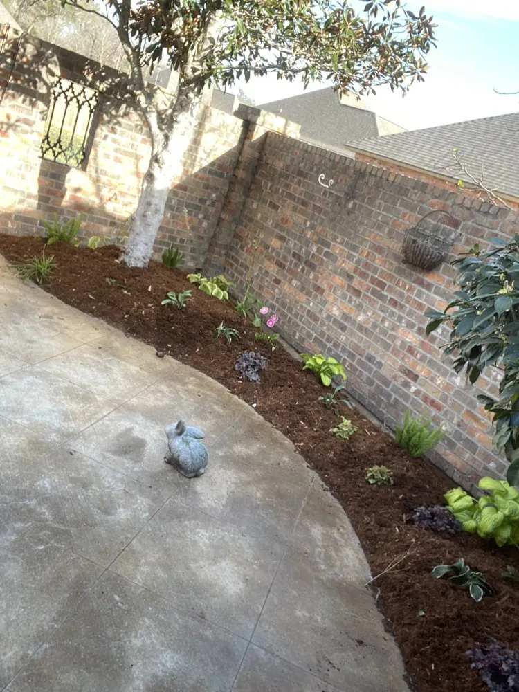 Local residential landscaping in Opelousas, LA - Devin Property Management