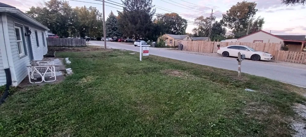 Custom yard cleanup service experts serving Indianapolis, IN - Devine Prestige Lawn Care