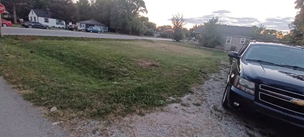 Affordable garden landscaping experts serving Indianapolis, IN - Devine Prestige Lawn Care