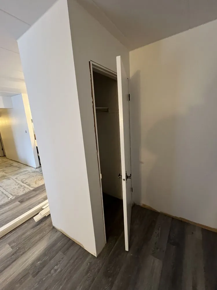 Custom lawn mowing service for year-round maintenance in Hobart, IN by Devin’s Handyman Services