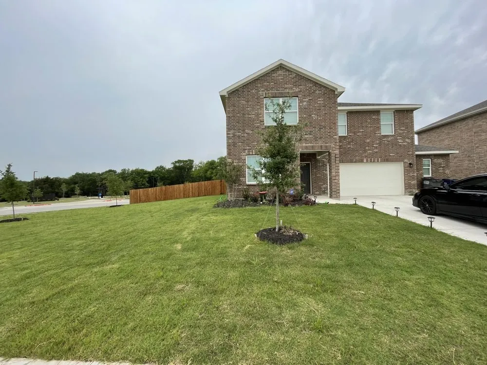 Reliable garden landscaping in Glenn Heights, TX by Devins Lawn Mowing Care